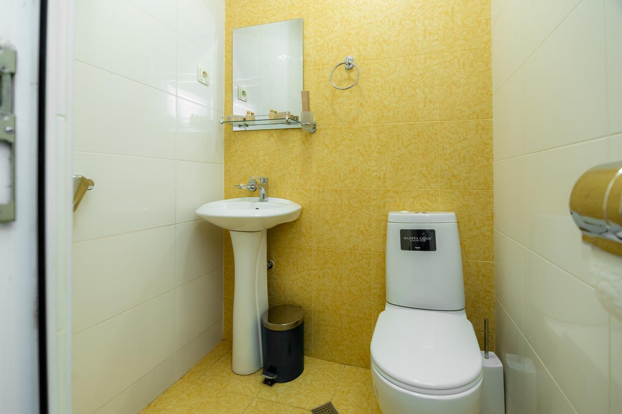 Big Family Guest House Tbilisi Exterior photo