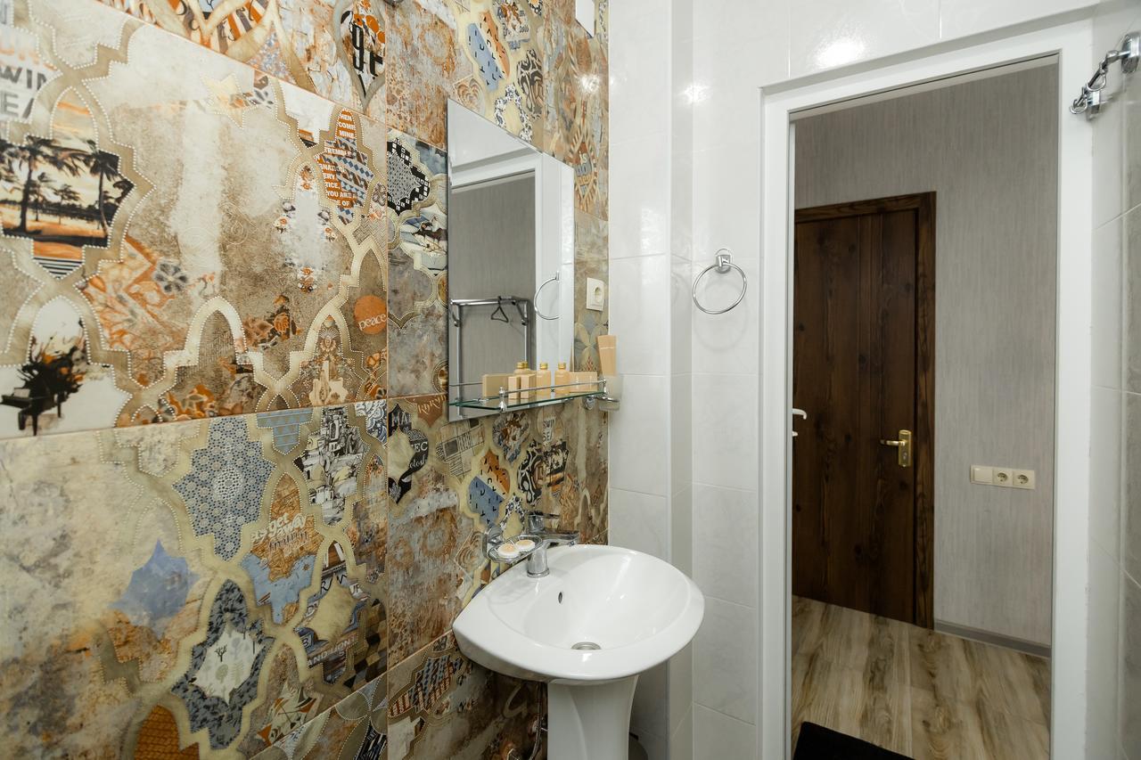 Big Family Guest House Tbilisi Exterior photo