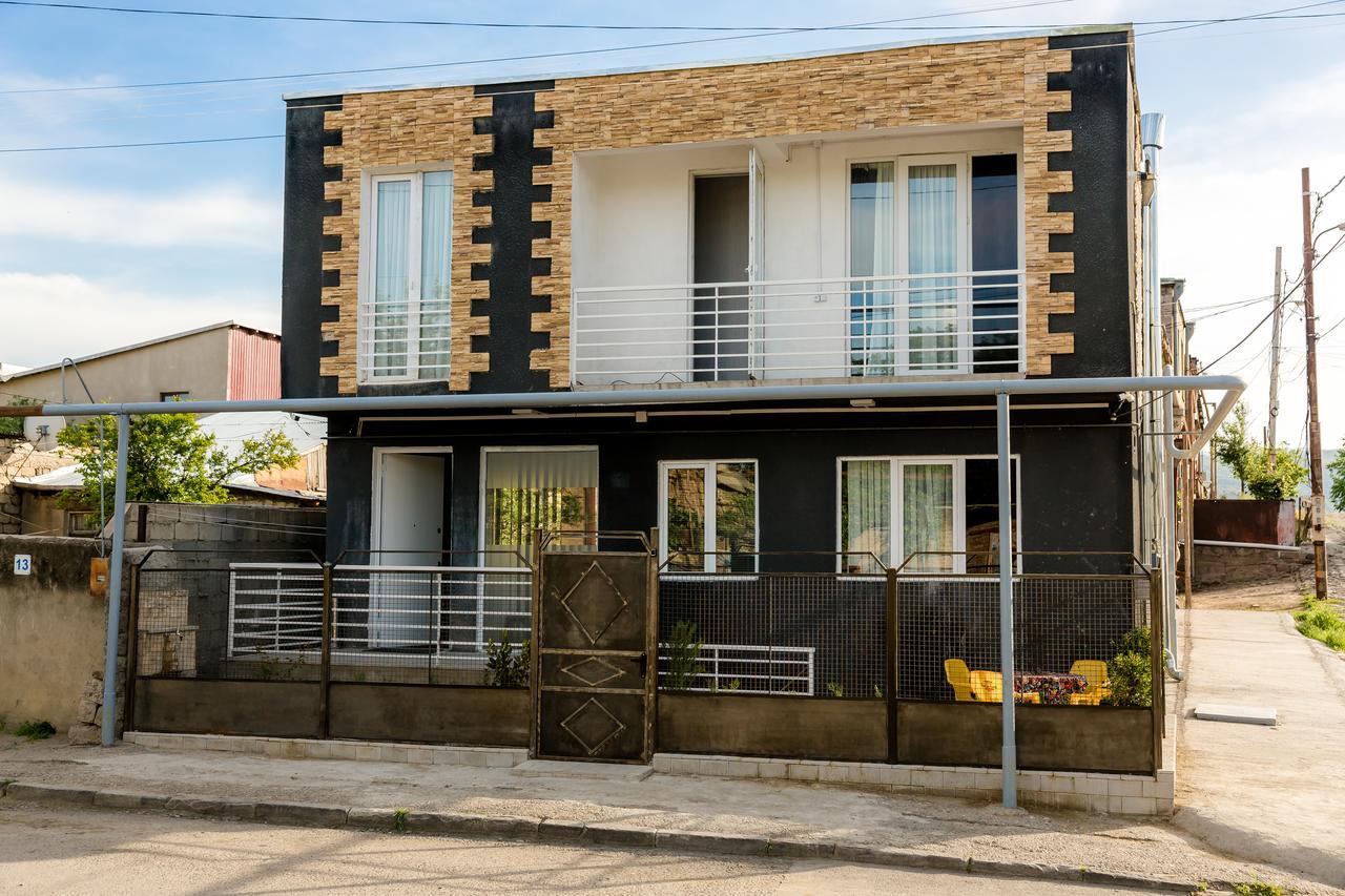 Big Family Guest House Tbilisi Exterior photo